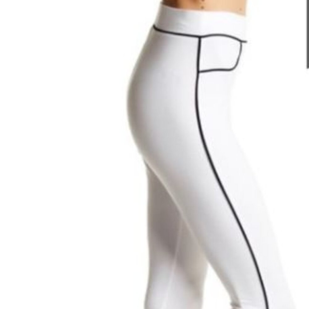 NWT HUE Piped High Waisted Ponte Skimmer White Leggings Size M